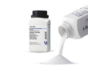 MERCK 105080 Potassium permanganate cryst. extra pure. CAS 7722-64-7, pH 7 - 9 (20 g/l, H₂O, 20 °C)