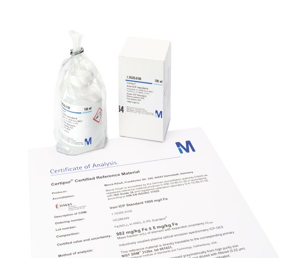 MERCK 108121 Bromocresol green indicator ACS,Reag. Ph Eur. CAS 76-60-8, molar mass 698.02 g/mol.