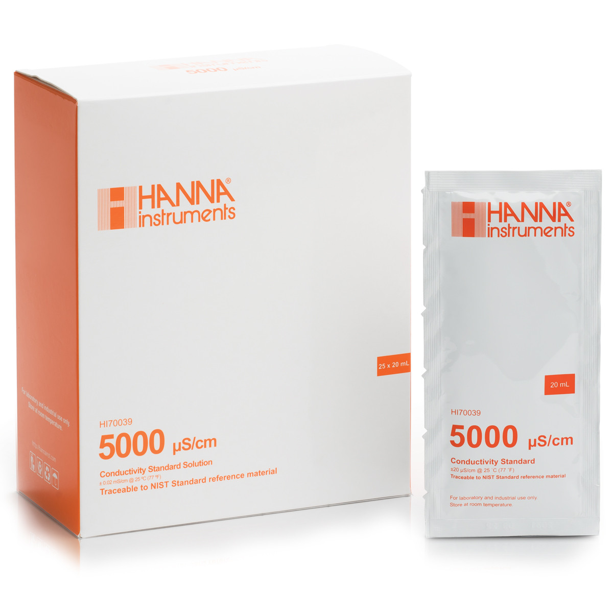 HANNA HI70039P 5000 µS/cm @ 25°C EC Calibration Standard Sachets, (25 x 20mL)