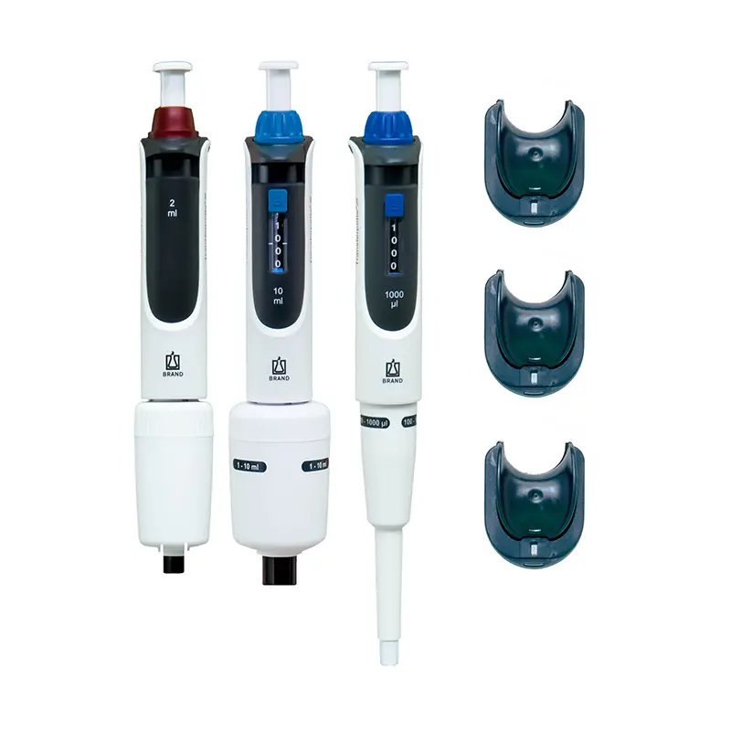 BRAND MACRO Transferpette® S Ayarlanabilir Otomatik Pipet Seti (0,1–1 mL / 0,5–5 mL / 1–10 mL) – Askılı Komple Set