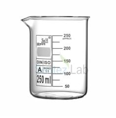 Beher  kısa  form  dereceli  250 ml